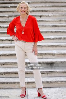 Caroline Goodall feet photo 19