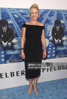 Caroline Goodall feet photo 3