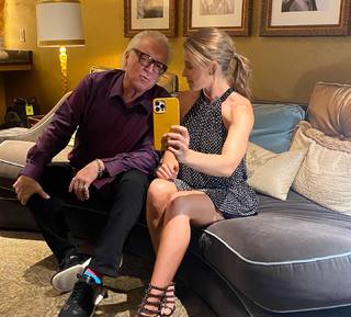 Caroline Jones feet photo 5