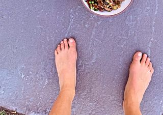 Caroline Jones feet photo 13