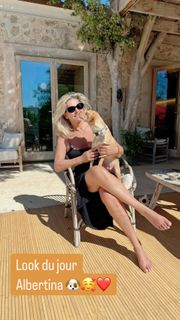 Caroline Mageridon feet photo 14