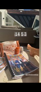 Caroline Mageridon feet photo 1
