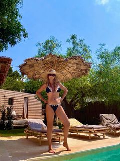 Caroline Mageridon feet photo 19