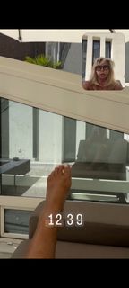 Caroline Mageridon feet photo 16