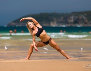 Caroline Pearce feet photo 15