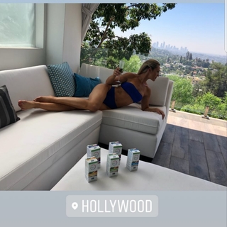 Caroline Pearce feet photo 5