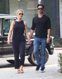 Caroline Pearce feet photo 9