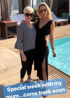Caroline Pearce feet photo 5