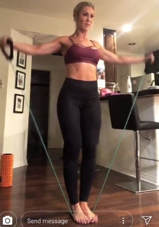 Caroline Pearce feet photo 15