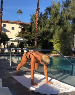 Caroline Pearce feet photo 13