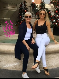Caroline Pearce feet photo 19