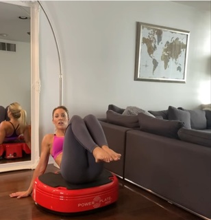 Caroline Pearce feet photo 9
