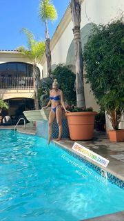 Caroline Pearce feet photo 18