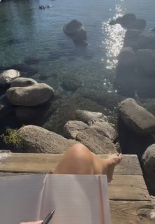 Caroline Pearce feet photo 5