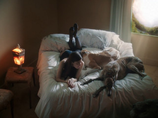 Caroline Polachek feet photo 7