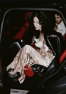 Caroline Polachek feet photo 15