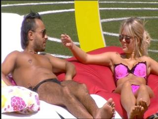 Caroline Receveur feet photo 5