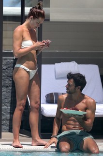 Caroline Receveur feet photo 7