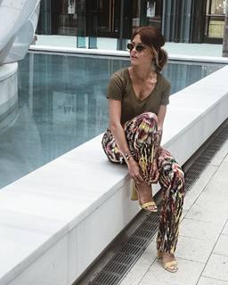 Caroline Receveur feet photo 1