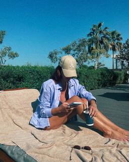 Caroline Receveur feet photo 1