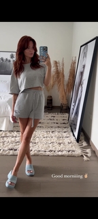 Caroline Receveur feet photo 15
