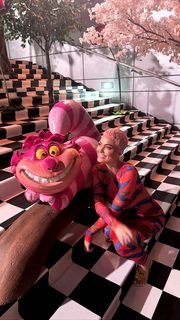 Caroline Receveur feet photo 7