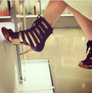 Caroline Roux feet photo 16