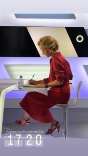 Caroline Roux feet photo 13