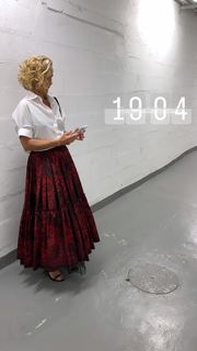 Caroline Roux feet photo 3