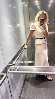 Caroline Roux feet photo 16