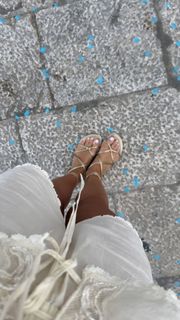 Caroline Roux feet photo 18