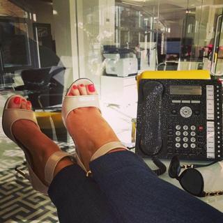 Caroline Stanbury feet photo 17