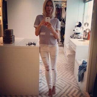 Caroline Stanbury feet photo 20
