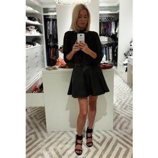 Caroline Stanbury feet photo 12