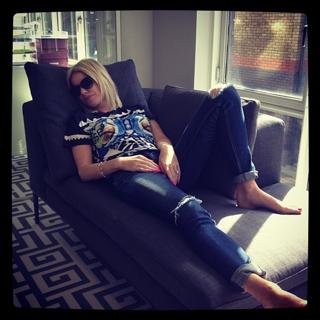 Caroline Stanbury feet photo 1