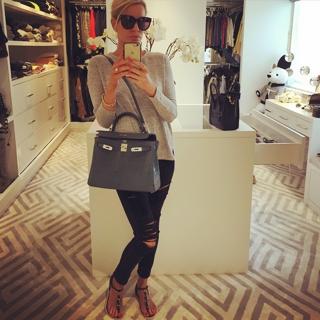 Caroline Stanbury feet photo 10