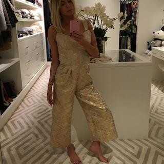 Caroline Stanbury feet photo 5