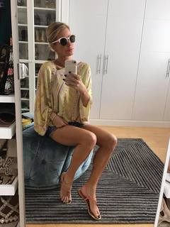 Caroline Stanbury feet photo 15