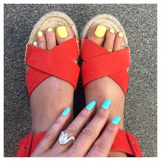 Caroline Stanbury feet photo 7