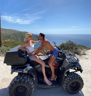 Caroline Stanbury feet photo 14