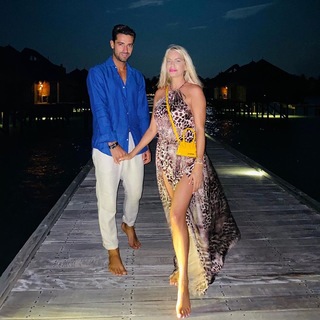 Caroline Stanbury feet photo 3
