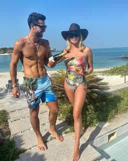 Caroline Stanbury feet photo 17