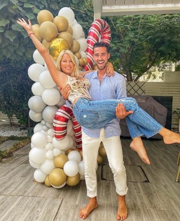 Caroline Stanbury feet photo 9