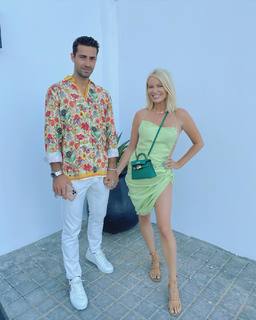 Caroline Stanbury feet photo 1