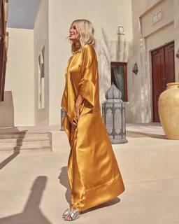 Caroline Stanbury feet photo 4