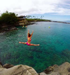 Caroline Sunshine feet photo 4