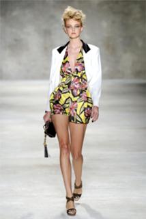 Caroline Trentini feet photo 16