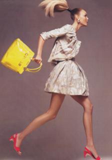 Caroline Trentini feet photo 6