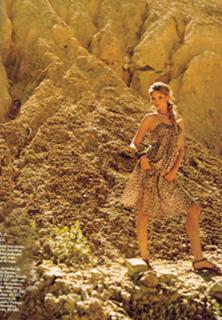 Caroline Trentini feet photo 1