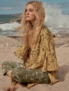 Caroline Trentini feet photo 7